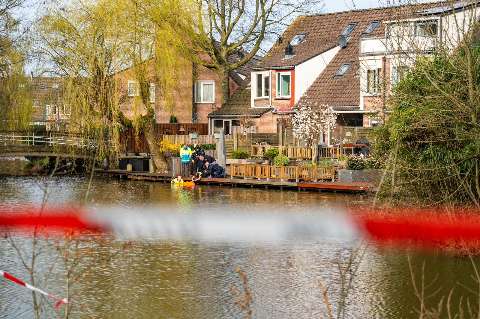 Lichaam in water Harderwijk