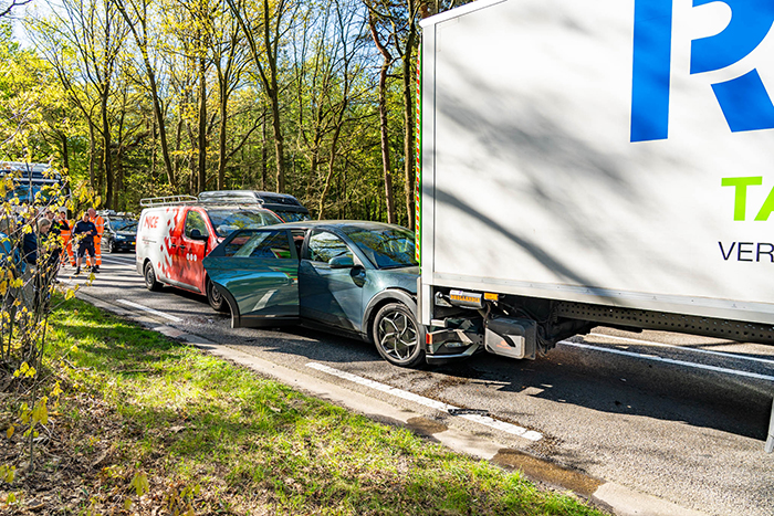 Kop staart botsing N302 Harderwijk