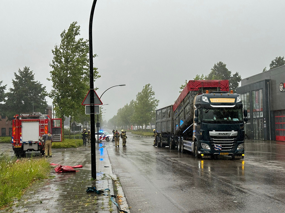 Containerbrand vrachtwagen Harderwijk