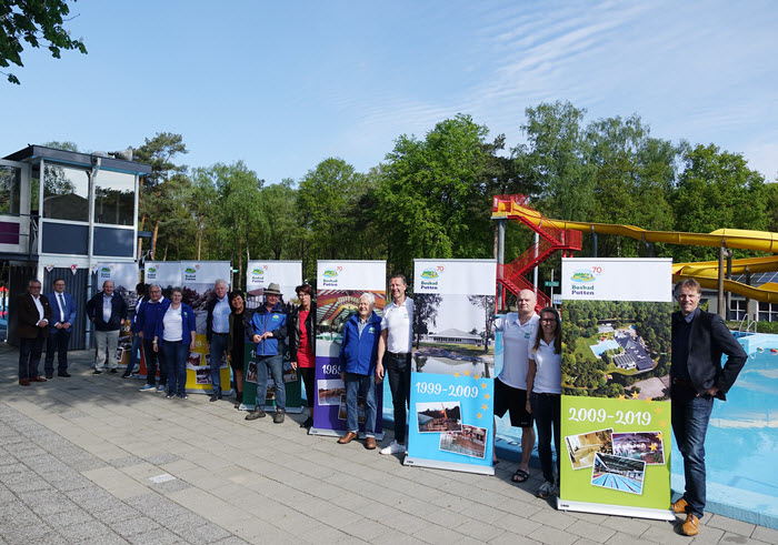 Banners feestweek Bosbad Putten