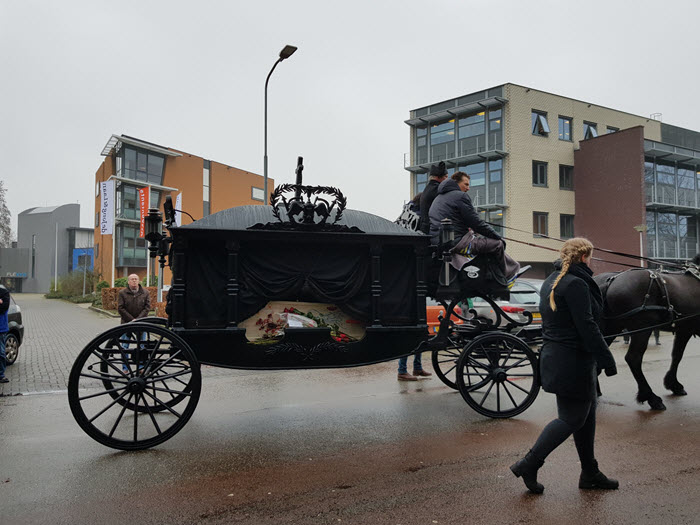 Koets overlijden Dries Harderwijk