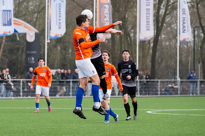 Kopduel Christiaan Schoonhoven (3) en Paul van Prehn. 