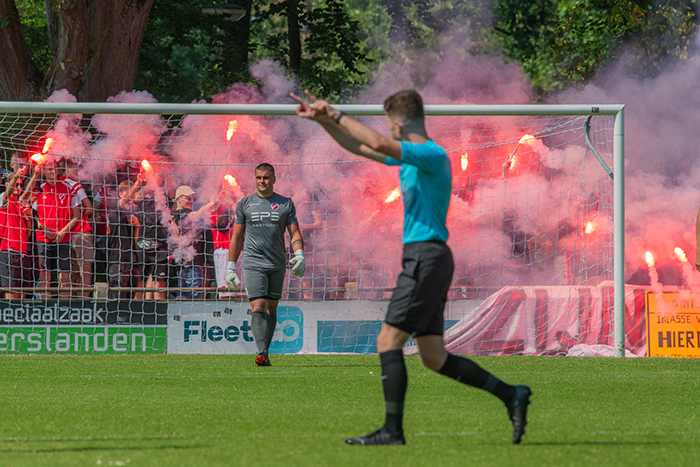 vv Hierden tegen Dos 37