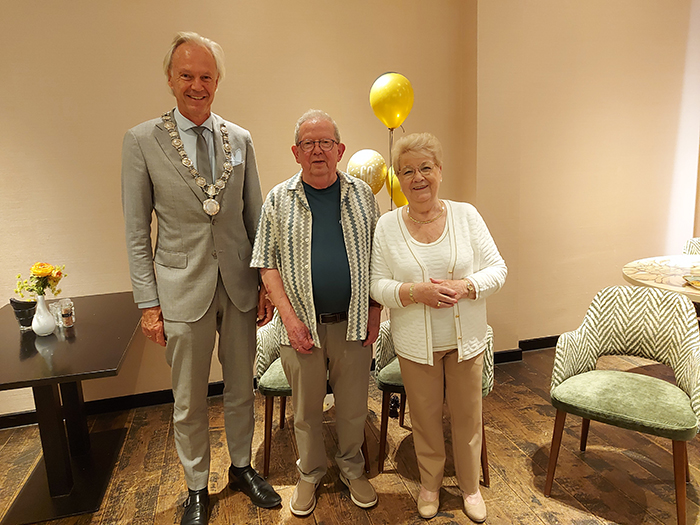 Aart en Nel Beek 60 jaar getrouwd