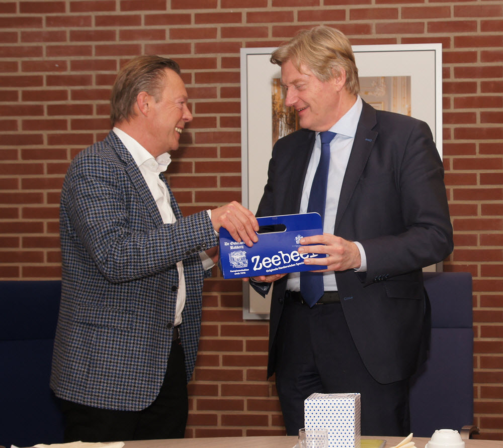 Staatssecretaris van Rijn met wethouder Gert-Jan van Noort Gemeente Harderwijk