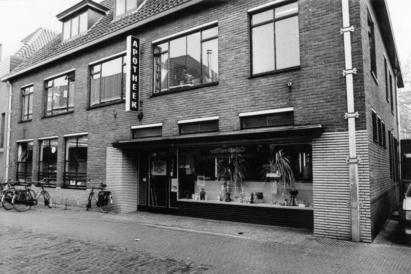 Apotheek Greidanus uit 1986 in de Donkerstraat Harderwijk