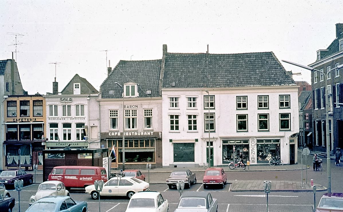 Markt Harderwijk rond 1974