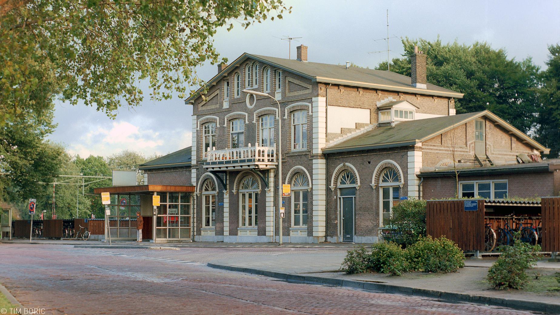 Station Harderwijk uit 1982