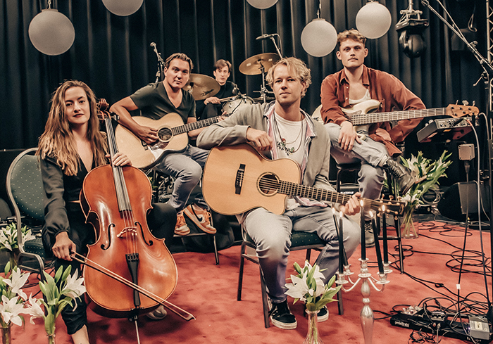 Nirvana Unplugged Theater Harderwijk