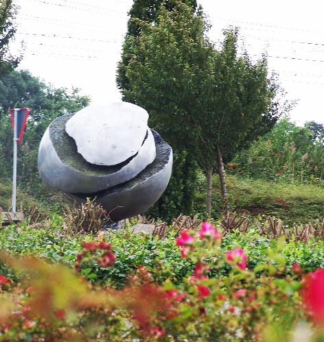 Alu-bol van Hedda Buijs toen deze in Drielanden in Harderwijk stond