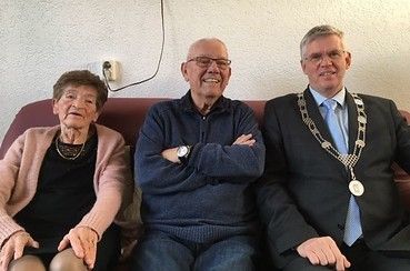 Bruidspaar van Enk 60 jaar getrouwd Ermelo