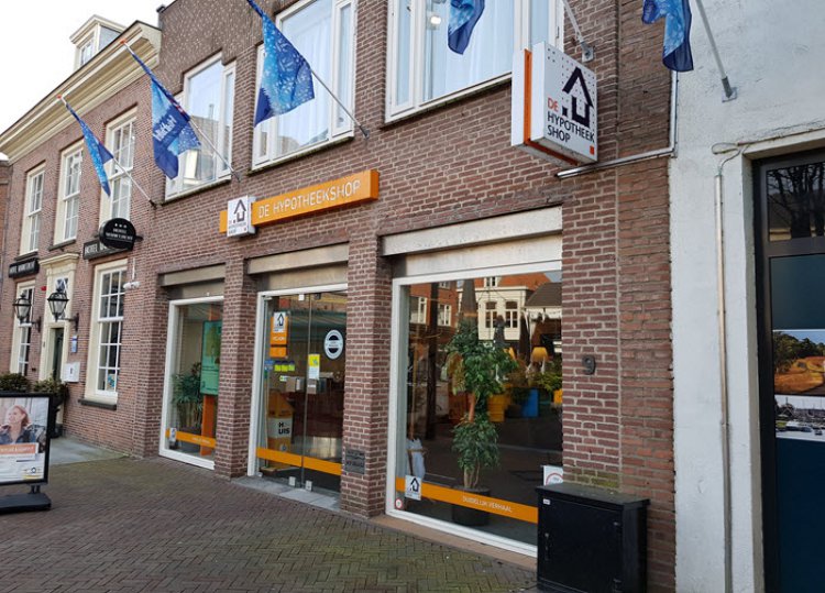 Pand_de_Hypotheekshop_Harderwijk_zijkant_2021_700.jpg
