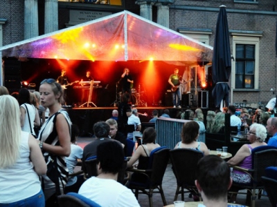 Muziek op de markt in Harderwijk