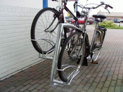 Campagne fiets parkeren in binnenstad Harderwijk van start