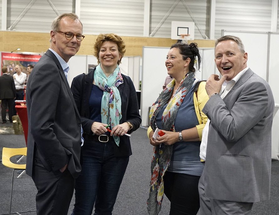 Grote bedrijven en organisaties melden zich aan voor de beursdagen