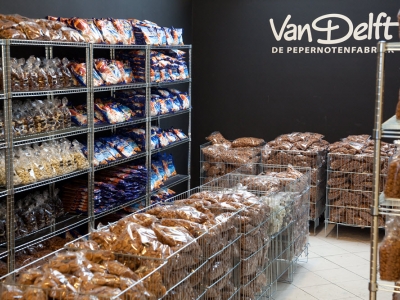 Van Delft opent 20 pepernotenwinkels in Nederland