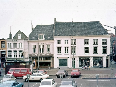 Herinner je je Harderwijk: De Markt rond 1974
