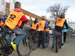 Fietsexamen voor de basisscholieren in Harderwijk en Hierden