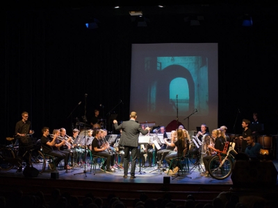 Opleidingsorkest Stedelijke Harmonie naar muziekconcours in Rastede Duitsland