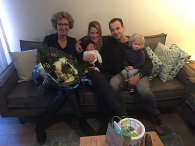  Rik Hop is de eerst geboren baby van 2018 van Harderwijk