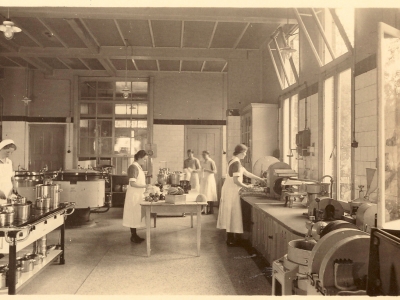 Herinner je je Harderwijk: oude foto van de keuken van sanatorium Sonnevanck