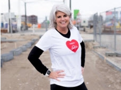 Suzanne loopt New York Marathon voor Café de Liefde Harderwijk (video)