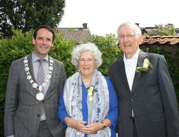 Echtpaar K. van Zalk en H. van Zalk-van de Rozenberg 60 jaar getrouwd