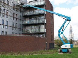 Een hele uitdaging om gevelwerkzaamheden te verrichten aan de Oldenallerhout