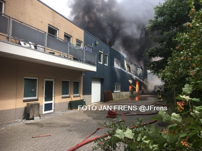 'Zeer grote' brand bij opslag van Stella Fietsen in Nunspeet