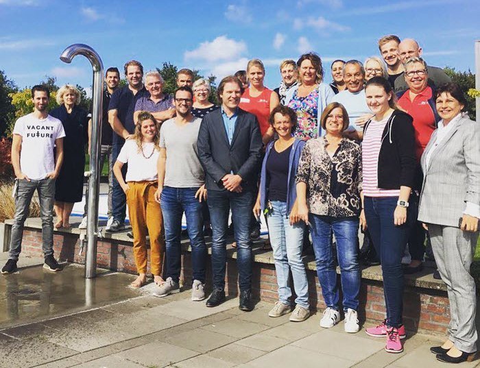 Het team van sportcomplex De Sypel heeft een blijk van waardering ontvangen