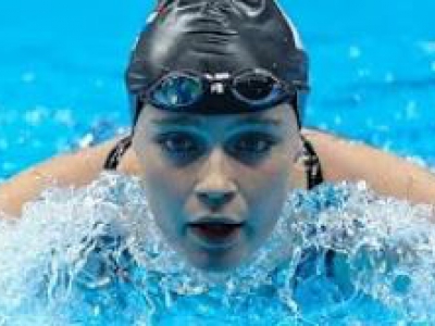 Lisa Kruger met 5 afstanden naar WK-zwemmen