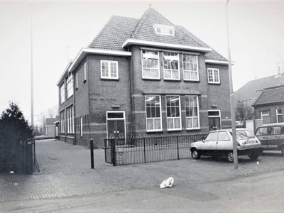 Herinner je je Harderwijk: School met de Bijbel Hierden 1983