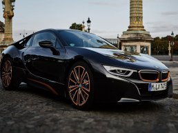 BMW i3s Roadstyle Edition en BMW i8 Ultimate Sophisto Edition