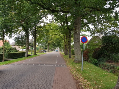 Vervangen asfalttoplaag Molenweg in Hierden