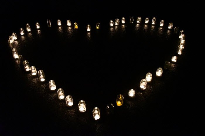 Wereldlichtjesdag Harderwijk 8 december op Begraafplaats Elzenhof in Harderwijk