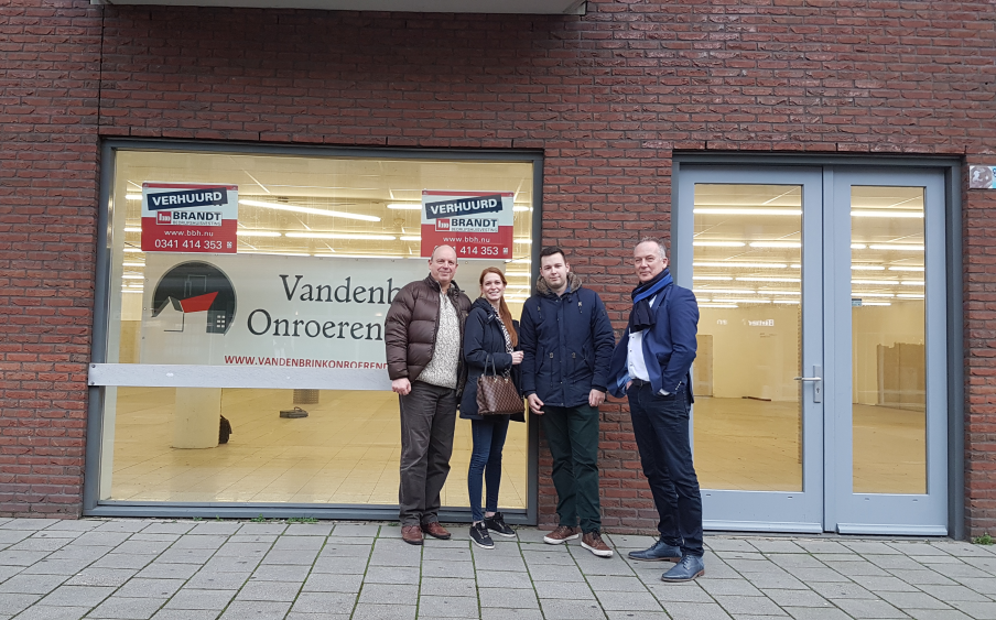 ​LampenShopOnline verhuist naar de ‘oude Action’ in Harderwijk