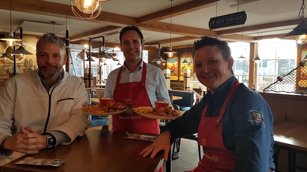 Geluksdiner voor honderd Harderwijkers en Hierdenaren