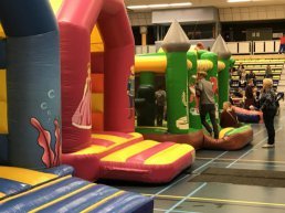 Springkussenfestijn Rumels reserveert tijd voor prikkelarm