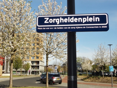 Entree ziekenhuis Harderwijk omgedoopt tot Zorgheldenplein
