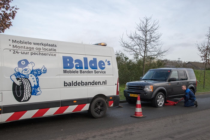 Balde's Banden Service ontzorgt bij lekke band