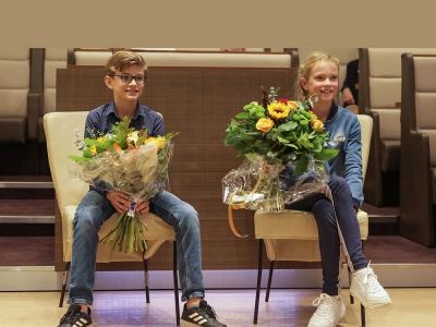 Daan en Lissy nieuwe kinderburgemeester en kinderwethouder van Harderwijk 