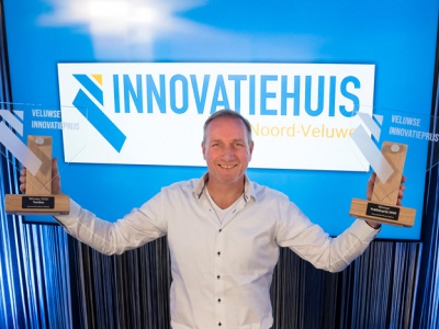 Textline uit Harderwijk wint Veluwse Innovatieprijs met circulaire verkeersborden