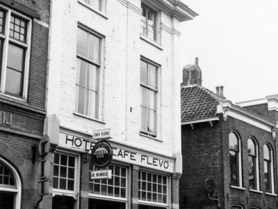 Herinner je je Harderwijk: Hotel Café Flevo