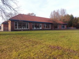 Te koop: voormalig schoolgebouw Wijde Blik