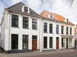 Woningen aan het Kerkplein in Harderwijk vallen in de smaak! 