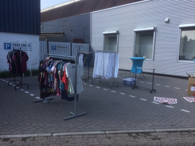 Verkoop van (merk)kleding voor getroffenen watersnoodramp in Limburg