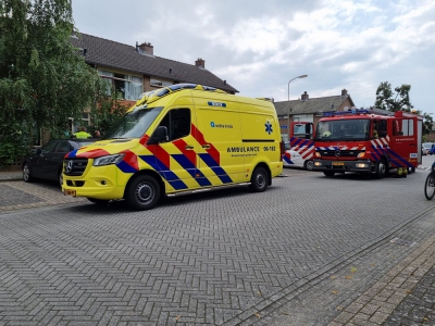 Hulpdiensten rukken uit voor kindje dat vast zit Brederolaan in Harderwijk