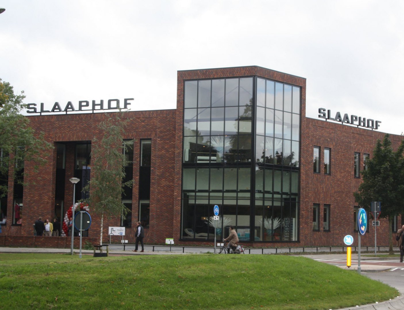 Slaaphof Harderwijk is op zoek naar een monteur-bezorger 