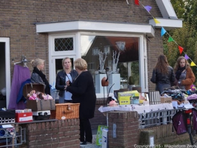 Ruim negentig 'kraampjes' bij Rommelroute Zeebuurt