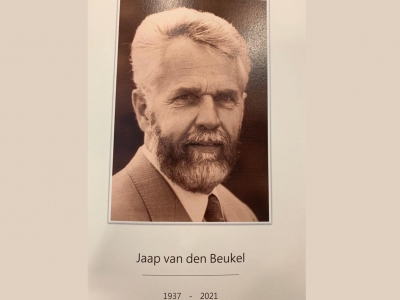Oud-wethouder Jaap van den Beukel overleden 